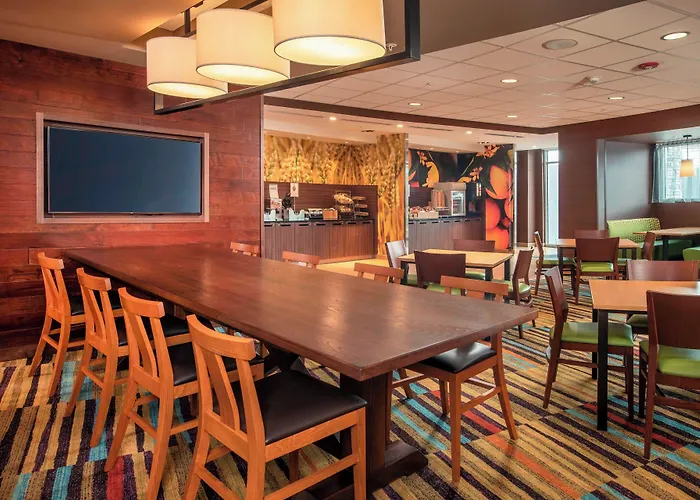 Fairfield Inn & Suites By Marriott Harrisburg International Airport