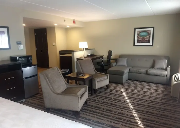 Holiday Inn Harrisburg East By Ihg