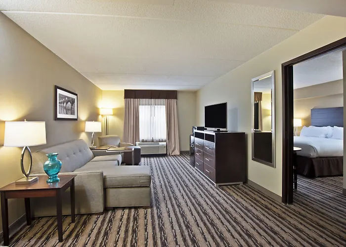 Holiday Inn Harrisburg East By Ihg